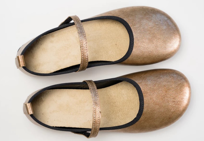 Ahinsa Vegan Gold Barefoot Ballets flats with delicate strap to wear to a wedding