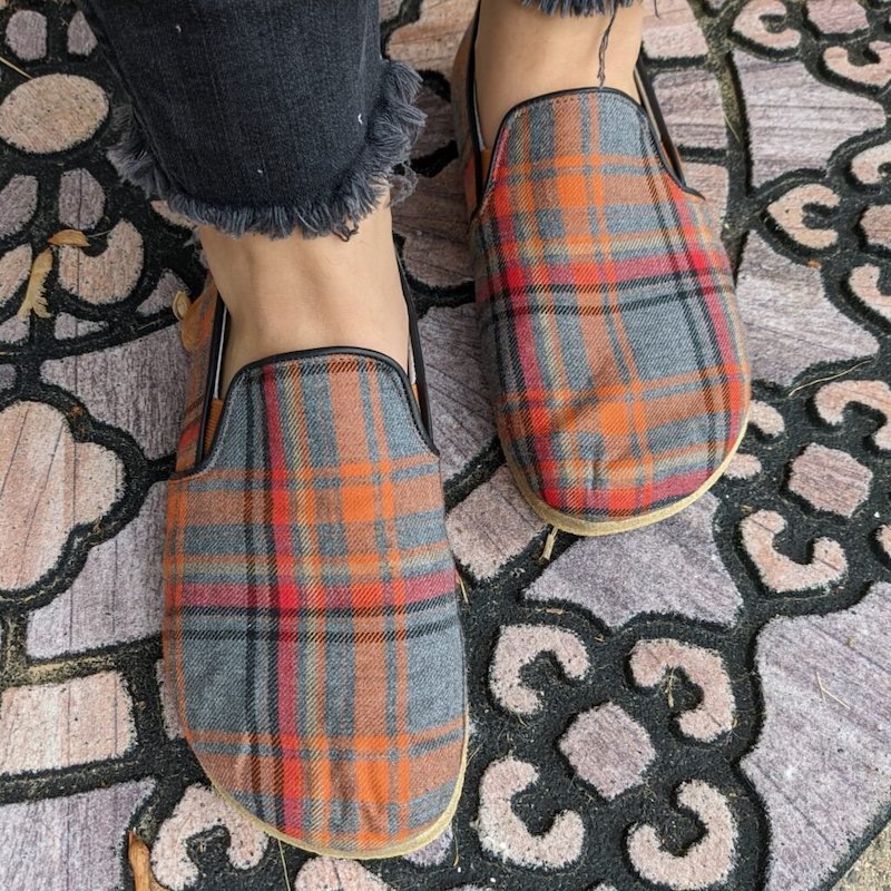 Front top view of Aintap Barefoot Feel plaid Loafers being worn with cut off black jeans