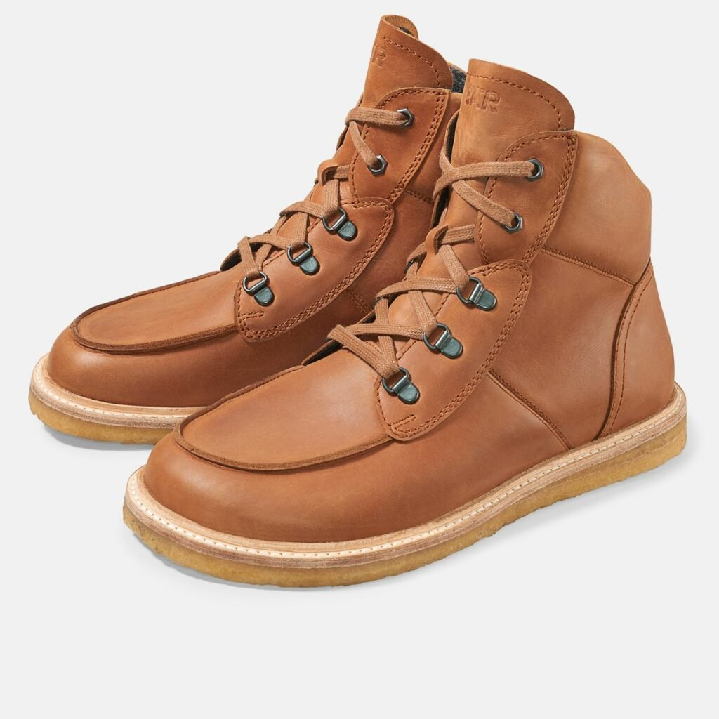 Baer German Leather Boots with a wide toe box and anatomical comfortable fit