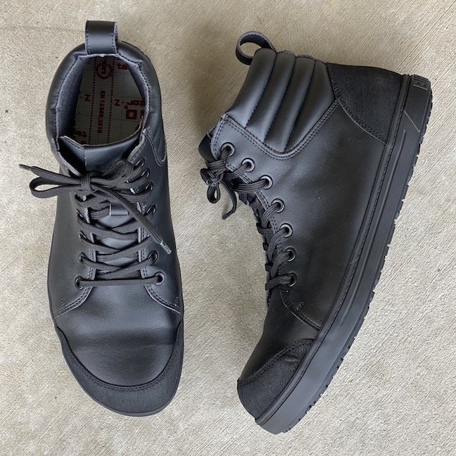 Top and side view of Birkenstock QS 700 black steel toe high top.