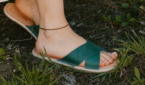 Crupon Ollie Barefoot friendly handmade slides