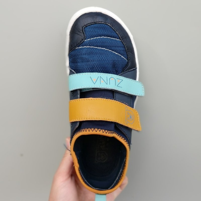 Top down view of Zuna Shoes Akili barefoot sneakers for big kids
