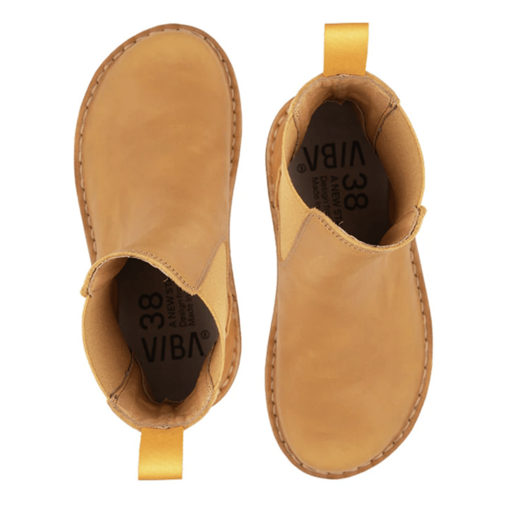 Top down view of light brown leather chelsea boots from Vibae with an anatomical toe box